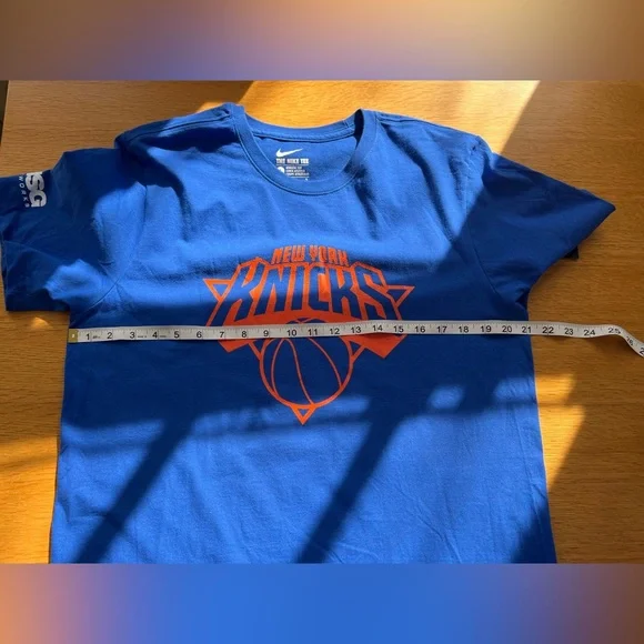 🍁 Nike NY Knicks Tee Shirt NWT.  Men’s Size-L 100% Cotton - Picture 5 of 10